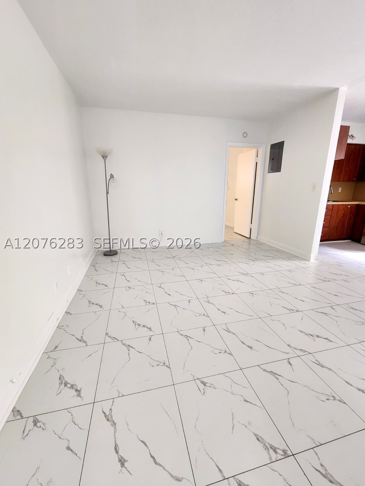 3525 Tyler St – photo 5