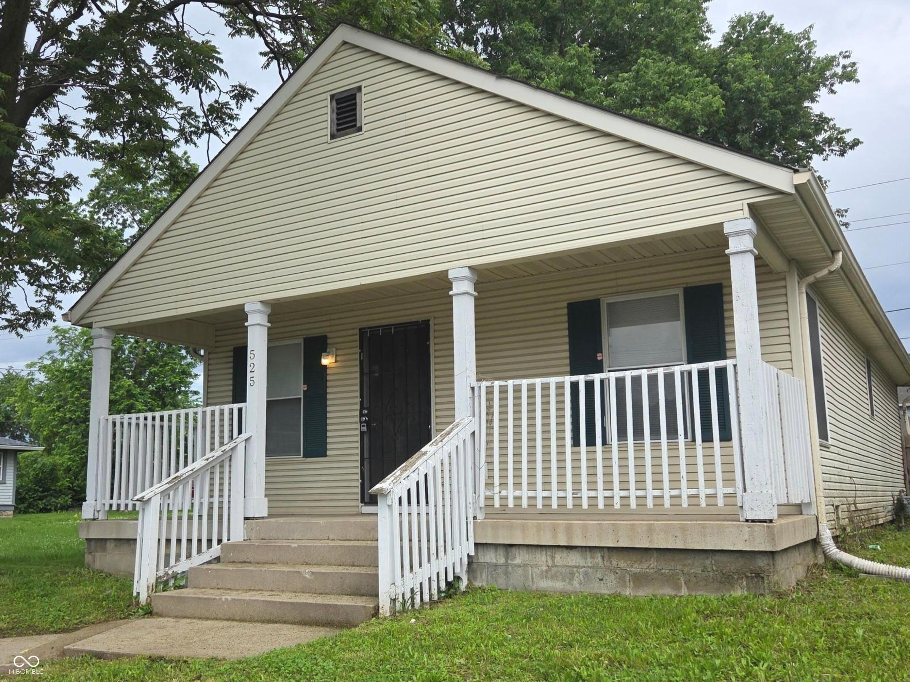 525 N Belmont Avenue – photo 3