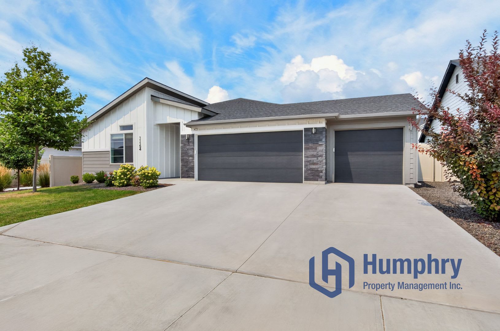 Beautiful home just 5 mins from I-84 – photo 4