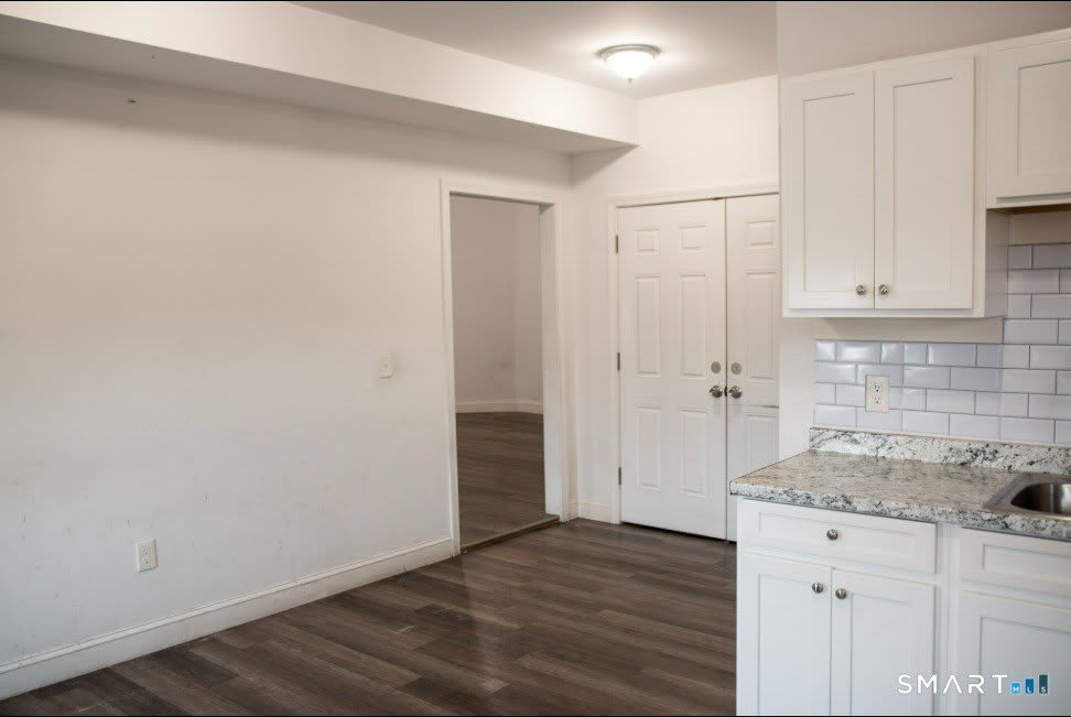 22 Brewster Street – photo 3