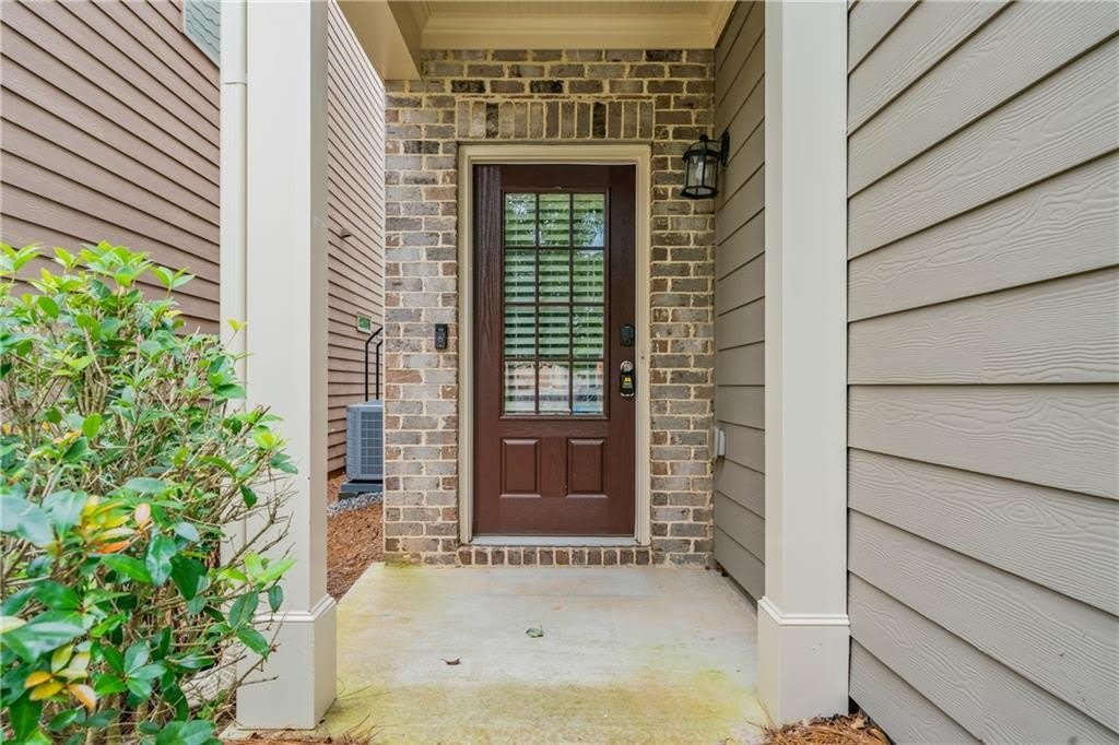 4940 Breezewood Circle – photo 2