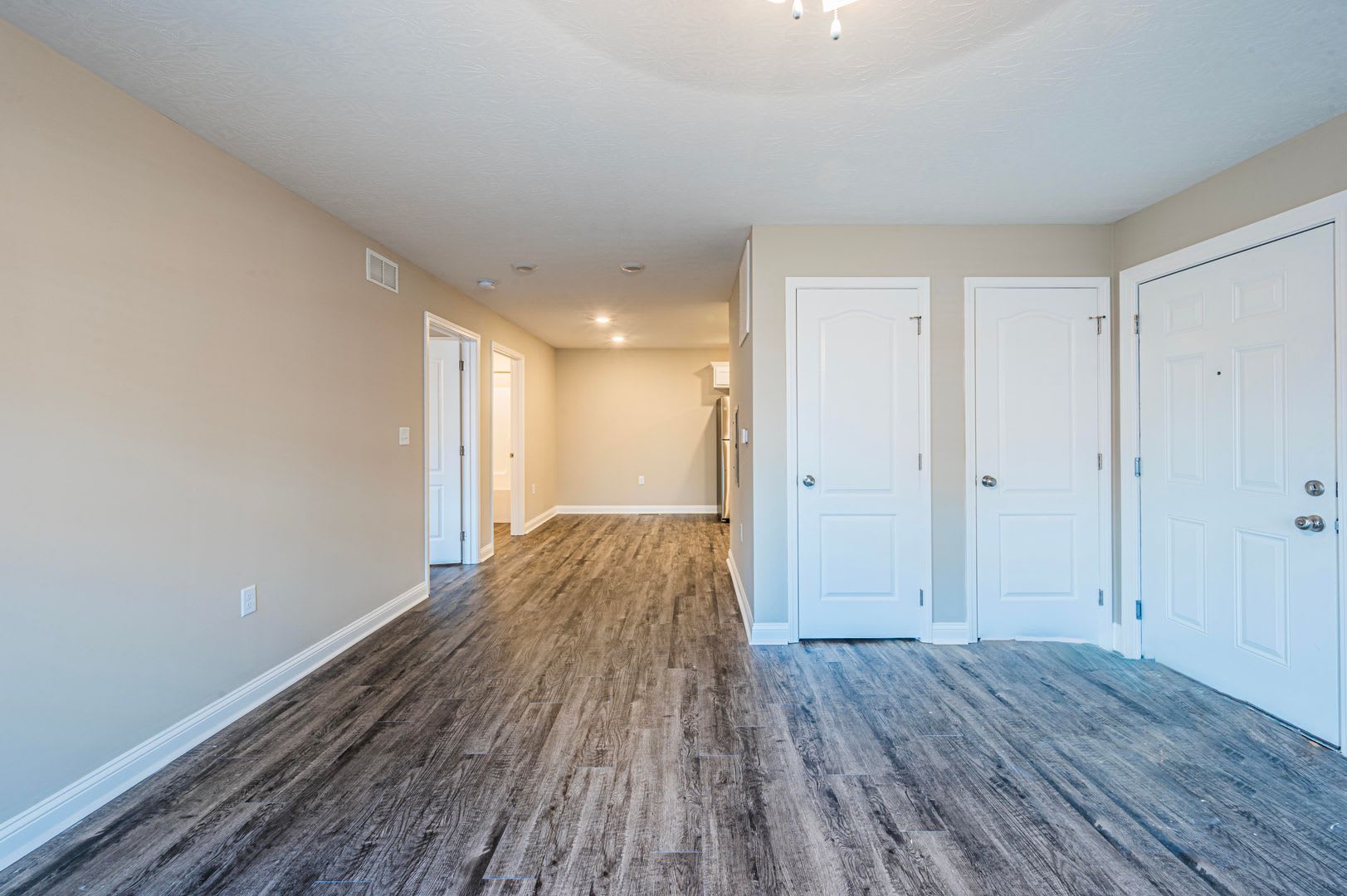 131 Audley Court 423 – photo 2