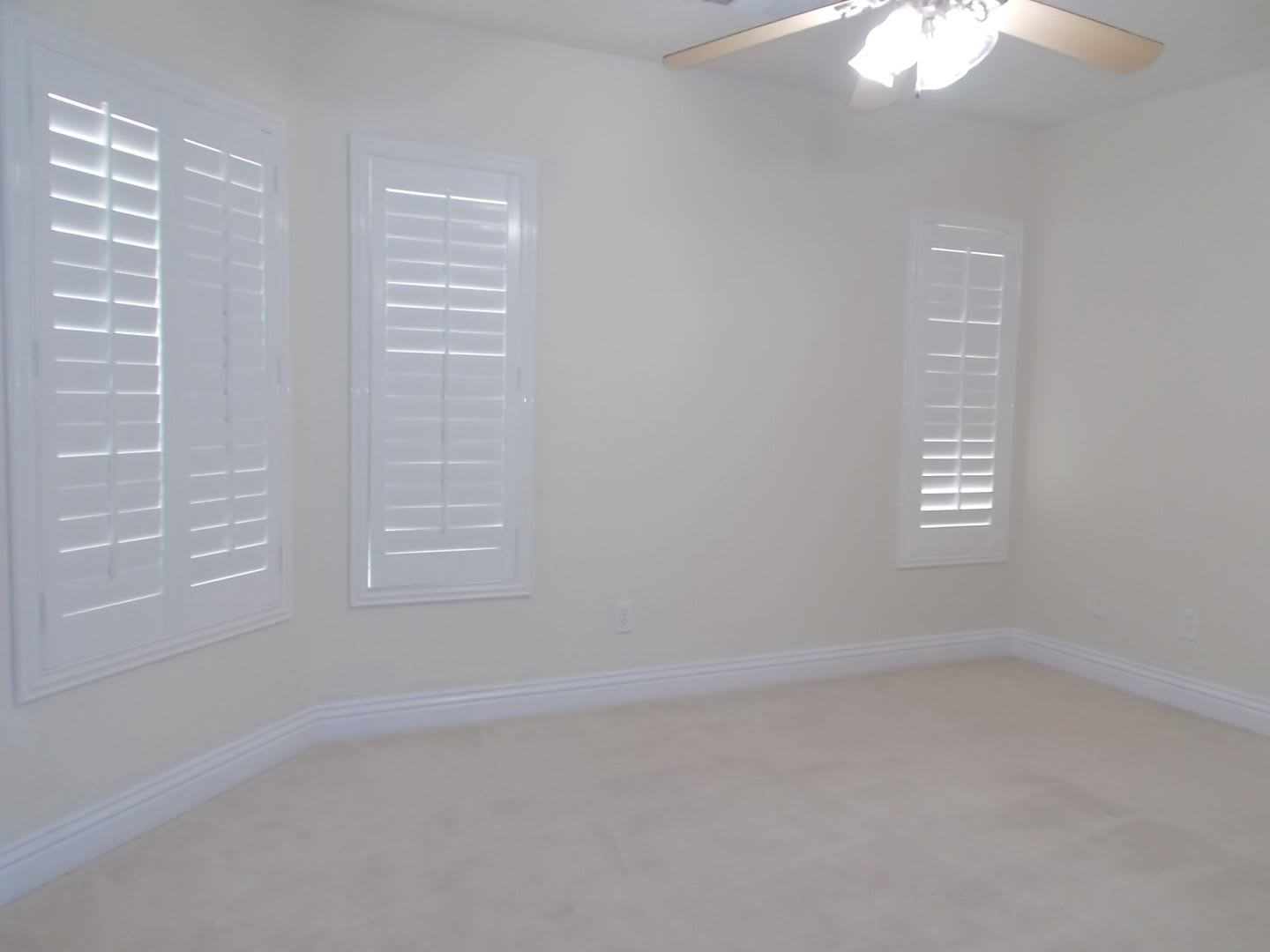 Stunning 4-Bedroom Ranch-Style Rental with Resort-Style Backyard! – photo 5