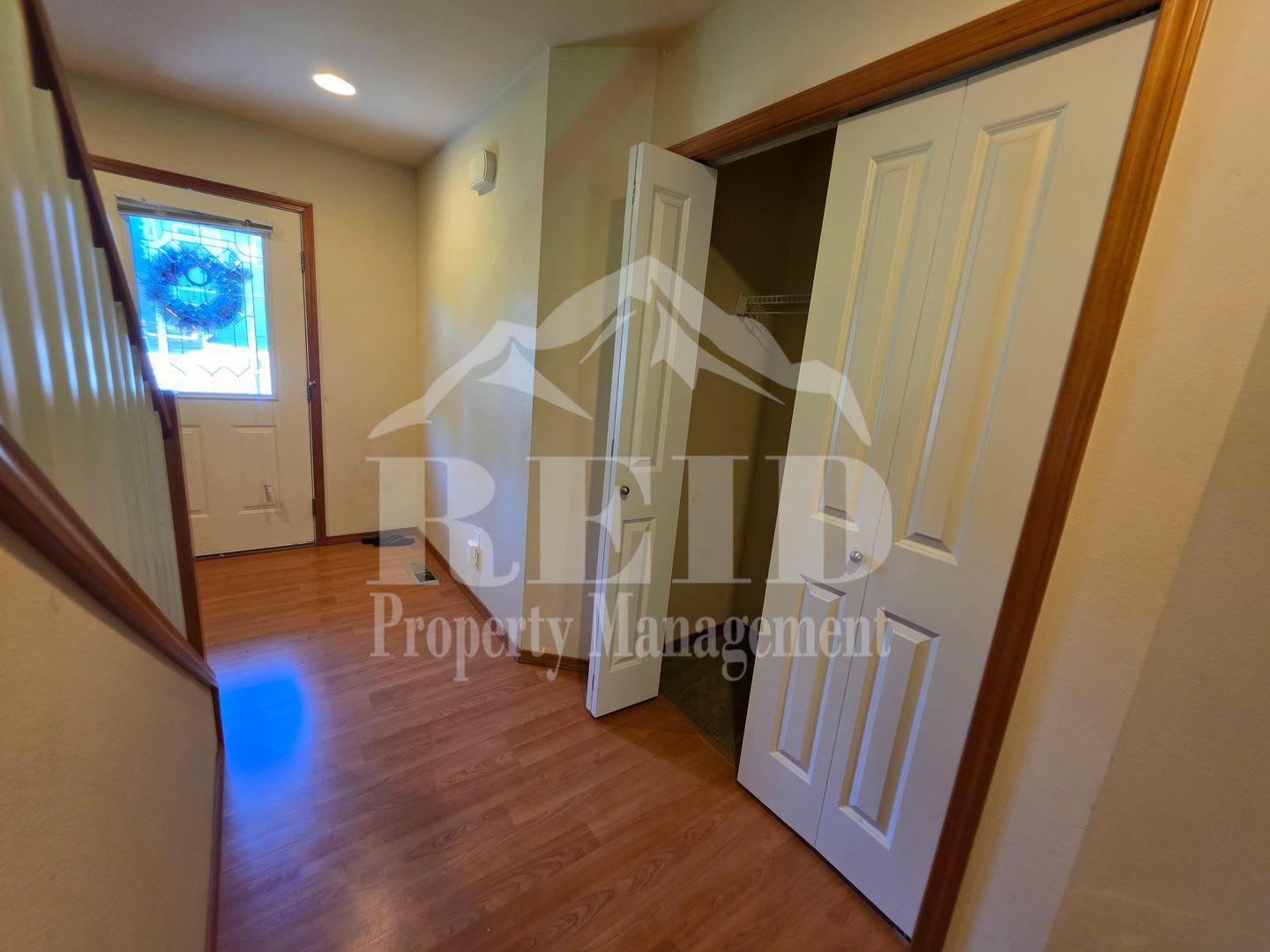 Beautiful 4 Bedroom 2 Bath Port Orchard Home – photo 4