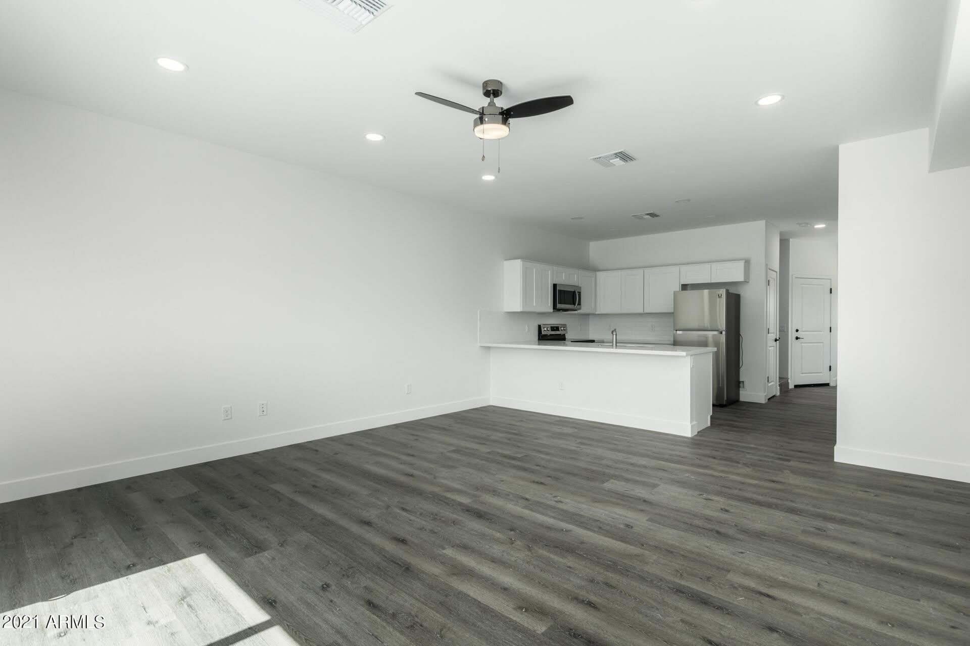 917 S 5th Avenue – photo 5