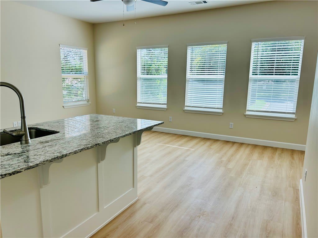 708 E Johnson Avenue – photo 5