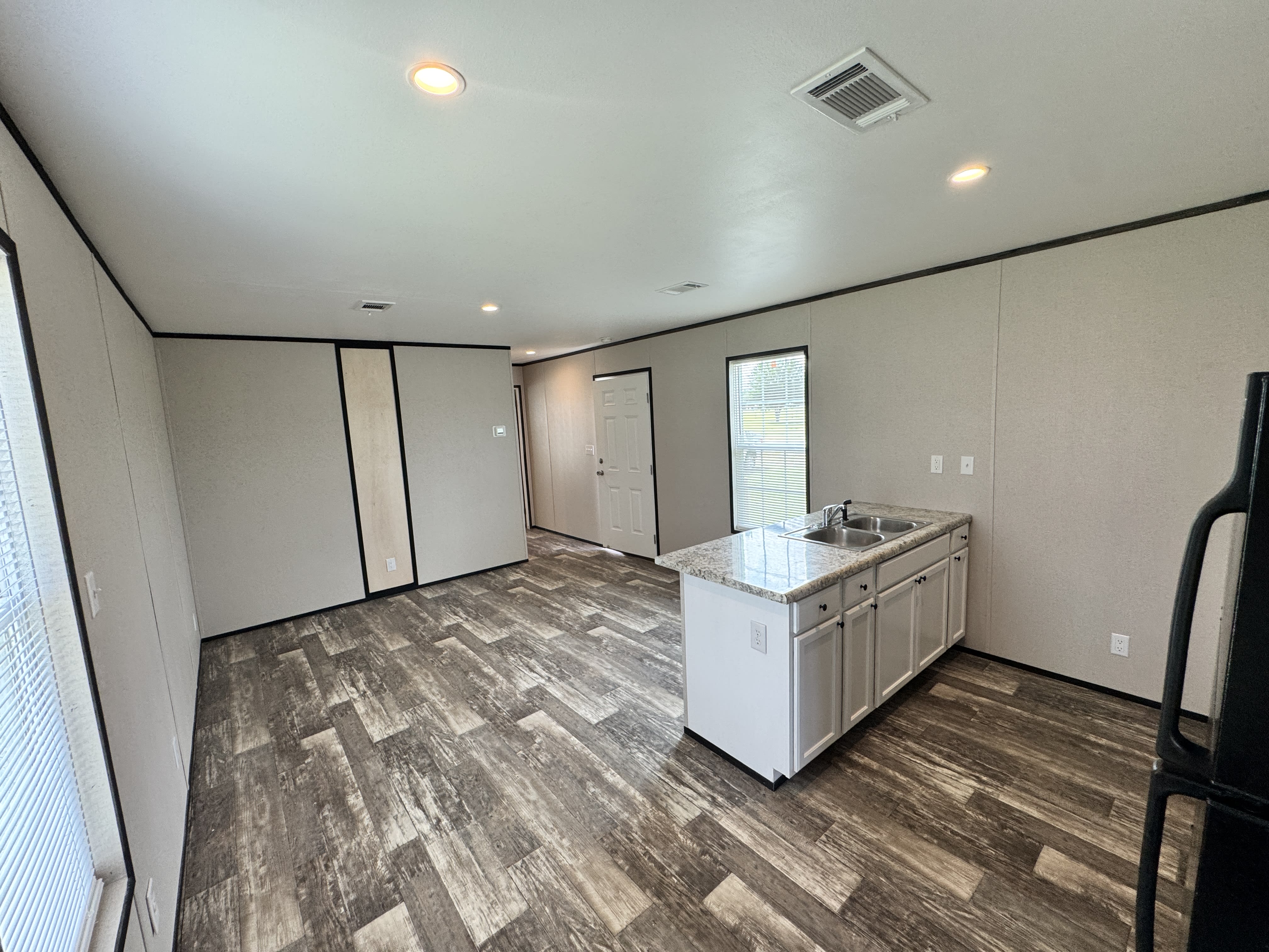 1115 NW 12th Ln – photo 1