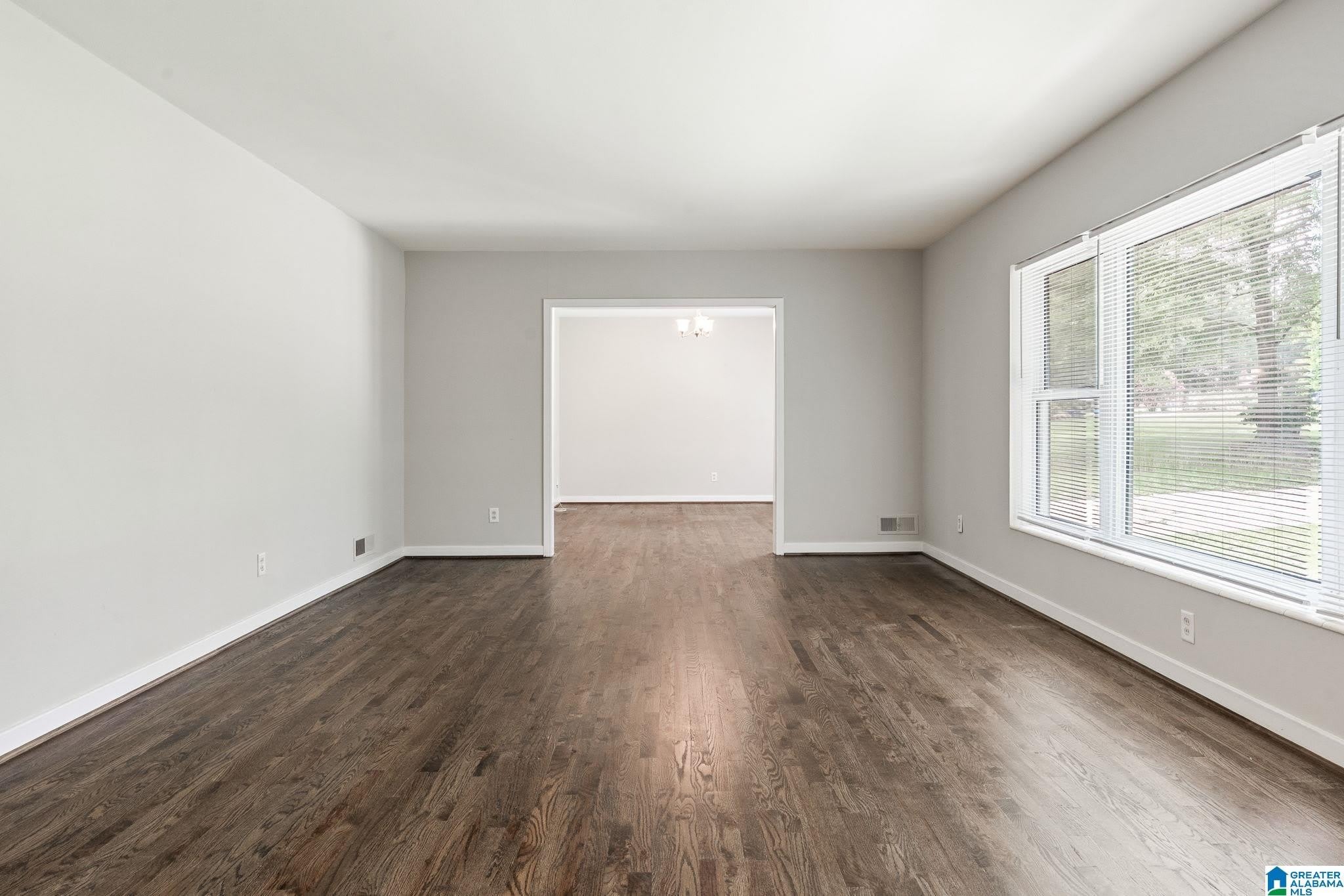 531 PARK TERRACE – photo 5