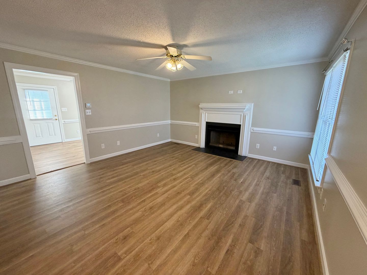 2421 Sexton Rd – photo 5