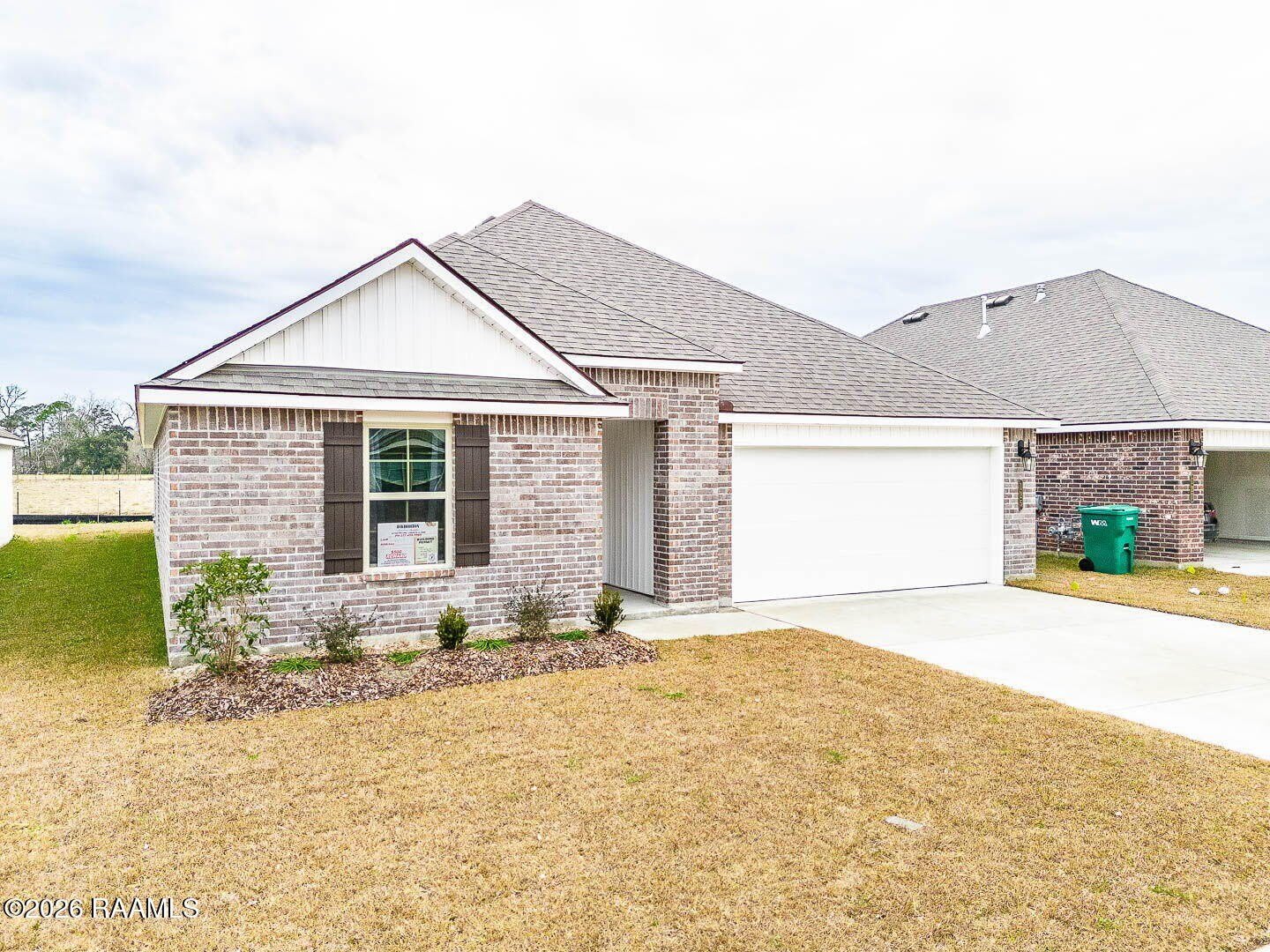 125 Lake Ridge Drive – photo 2