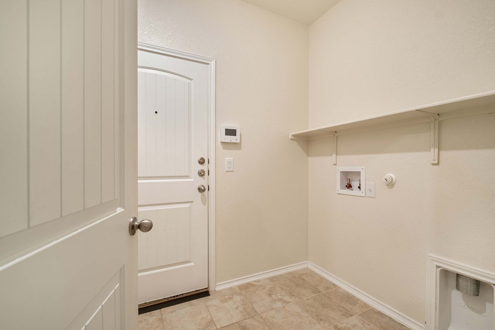 Pfabulous 3 Bedroom, 2.5 Bath, 2-Story Home In Pflugerville – photo 5