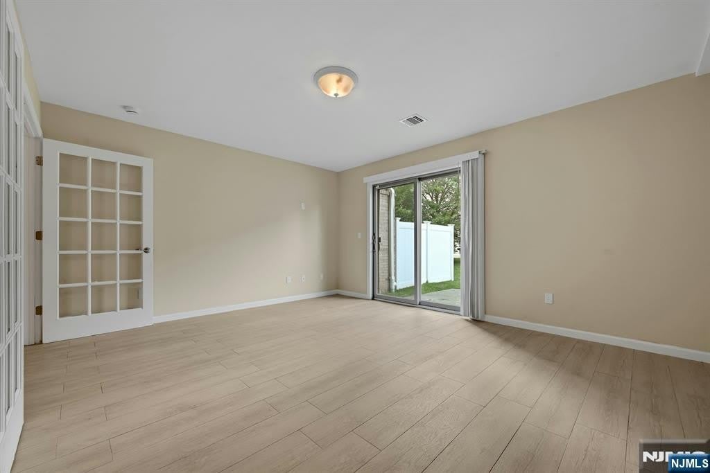 251 Berry Street – photo 3