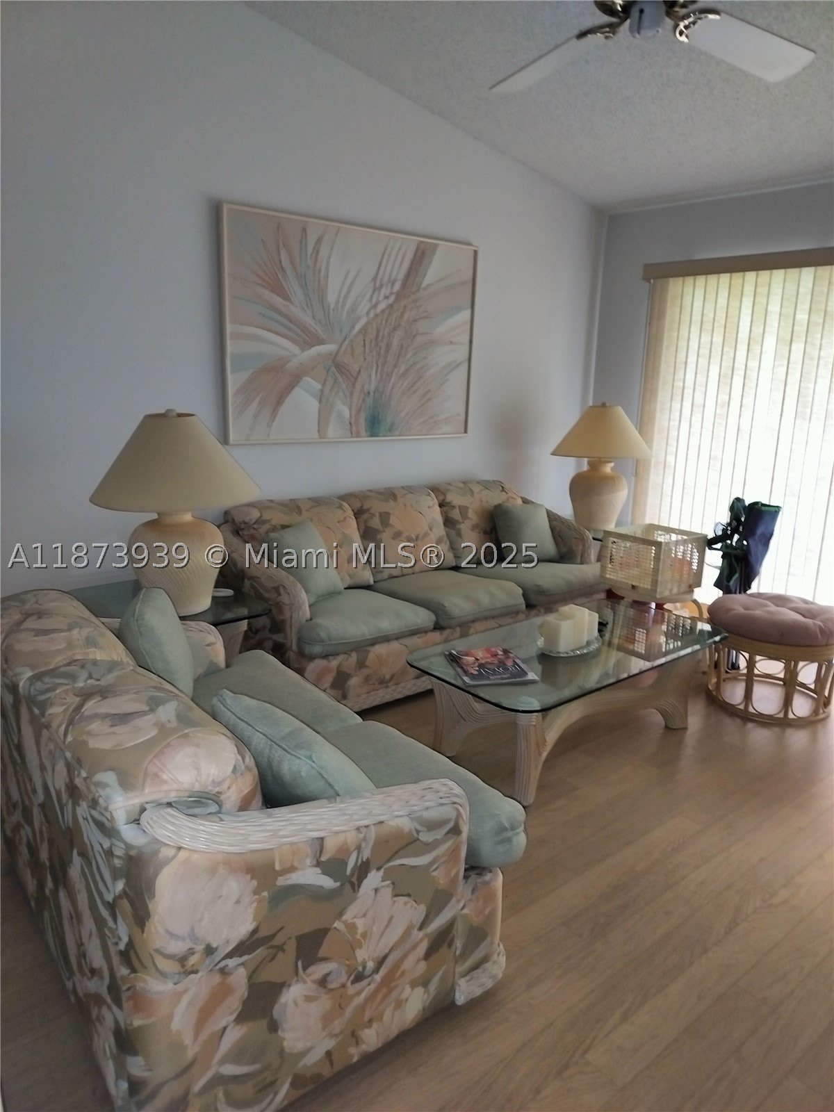 1002 Keystone Dr – photo 3