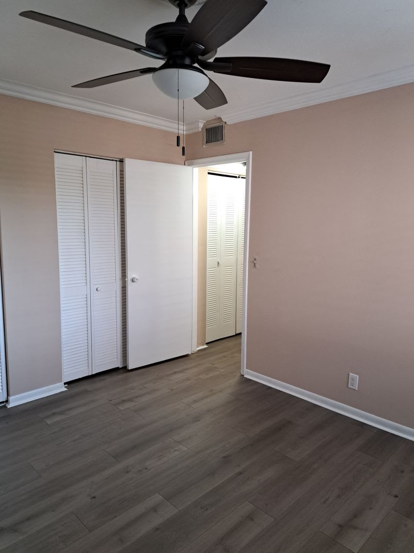 Beautiful 2 bedroom 2 bath Cond in heart of Delray – photo 3