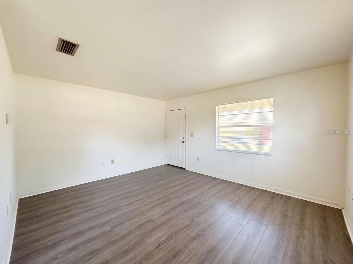 1240 JOSEPHINE Street – photo 3