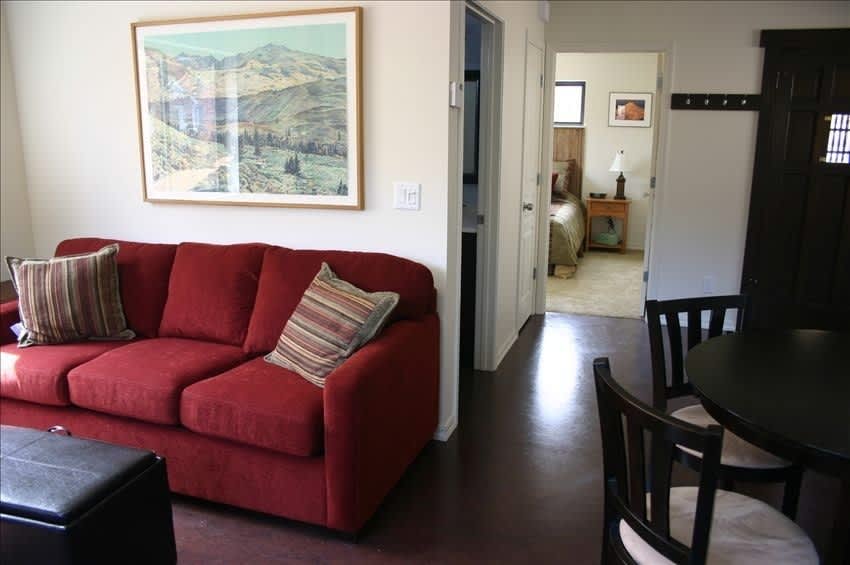 820 Columbia – photo 4