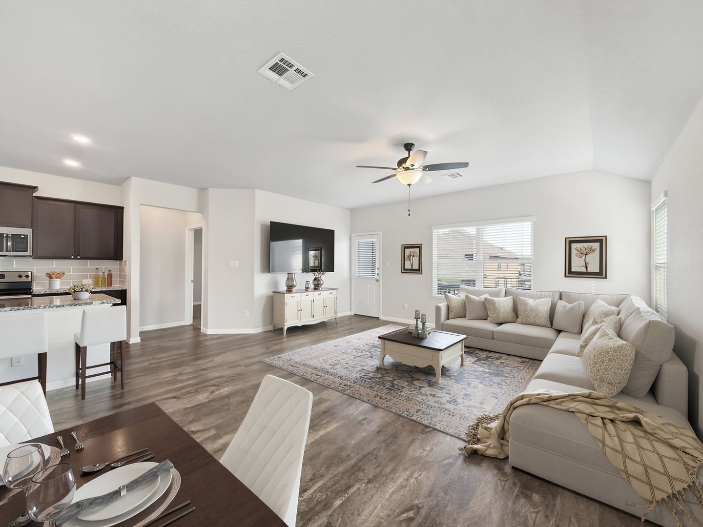 A Stunning 4 Bedrooms 3 Bathrooms Single Story Home Thoughtfully Designed For Both Comfort And Functionality – photo 4
