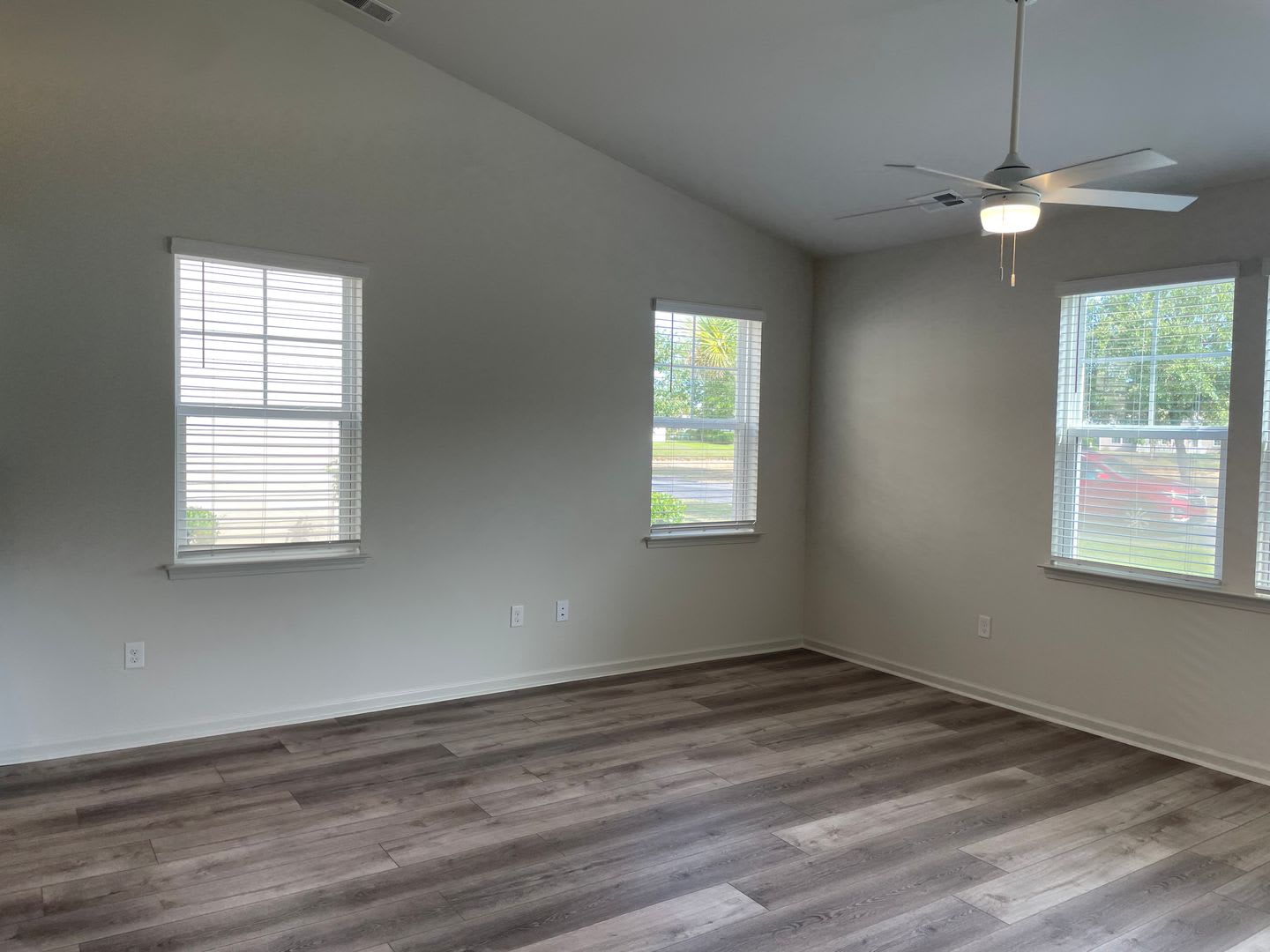 3 Bedroom, 2 Bath Townhouse in Calabash Lakes – photo 4