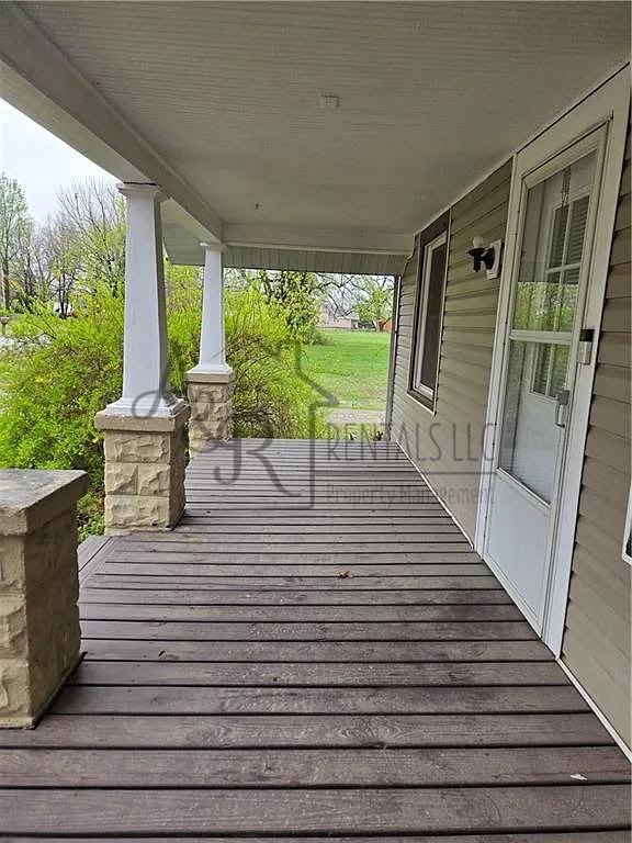 917 East Washington Street – photo 2