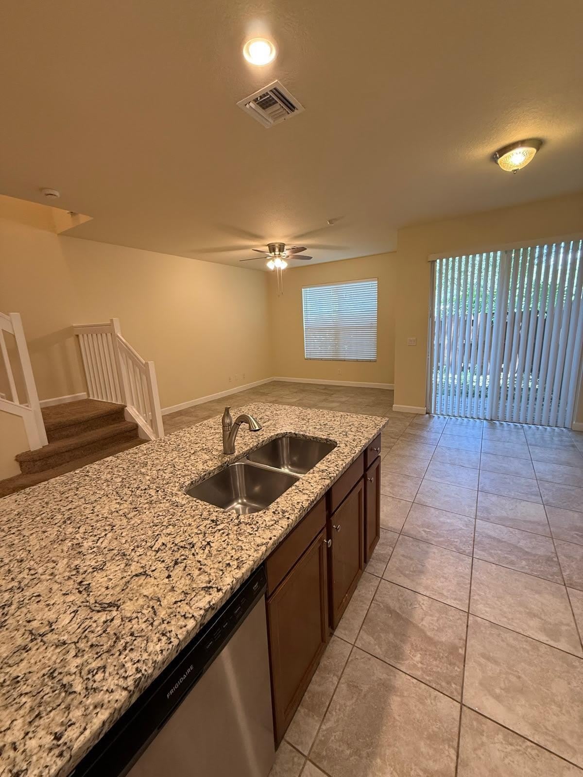 5037 Ashley River Road – photo 3