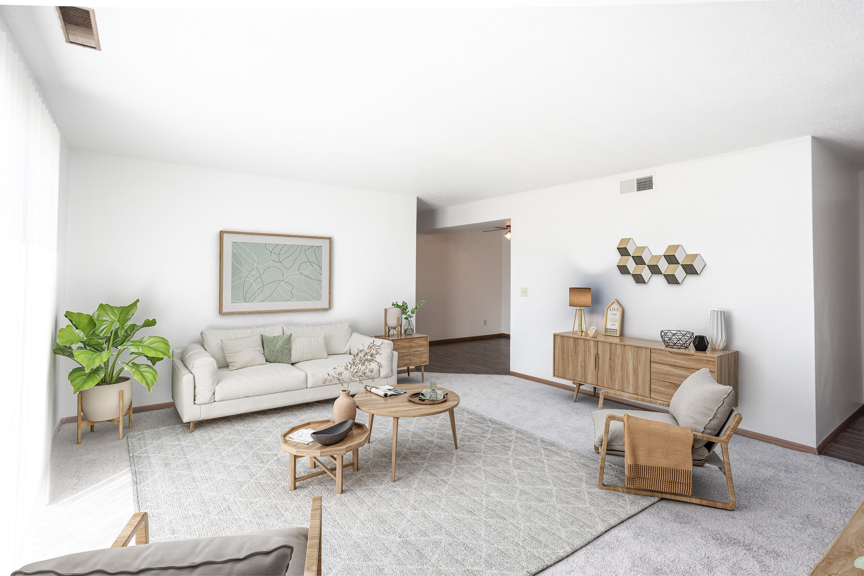 Windsor Heights Apartments – photo 1