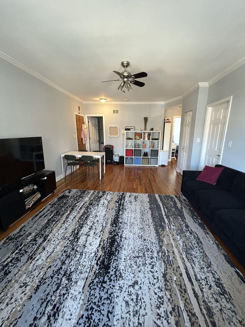 2253 W. Rosemont – photo 3