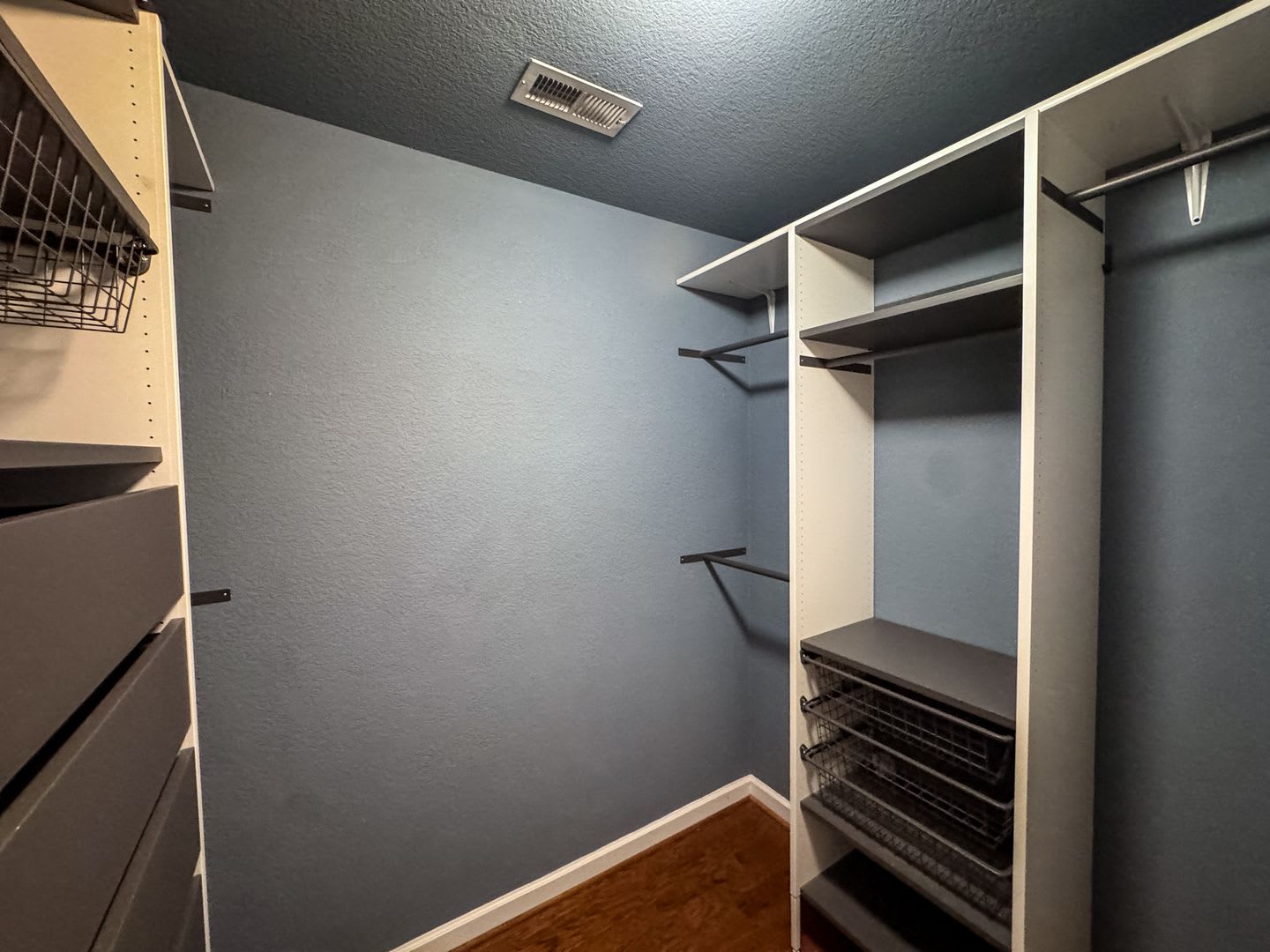 3-Bedroom Townhouse in Virginia Beach – photo 4