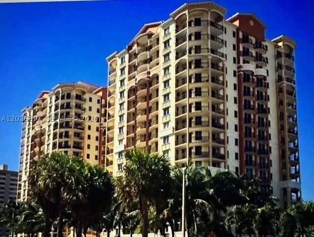 2011 N Ocean Blvd – photo 1