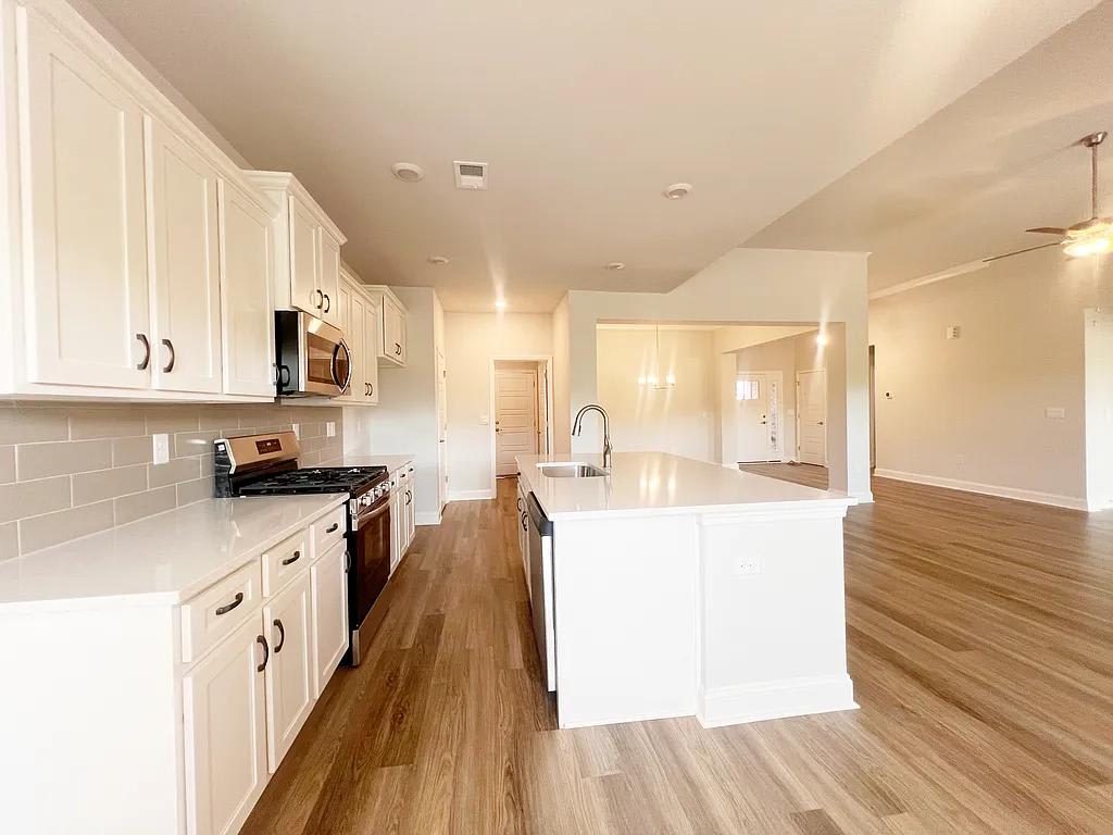 335 Cypress Hollow Trail – photo 4