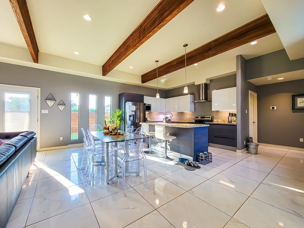 2375 Oak Breeze – photo 3