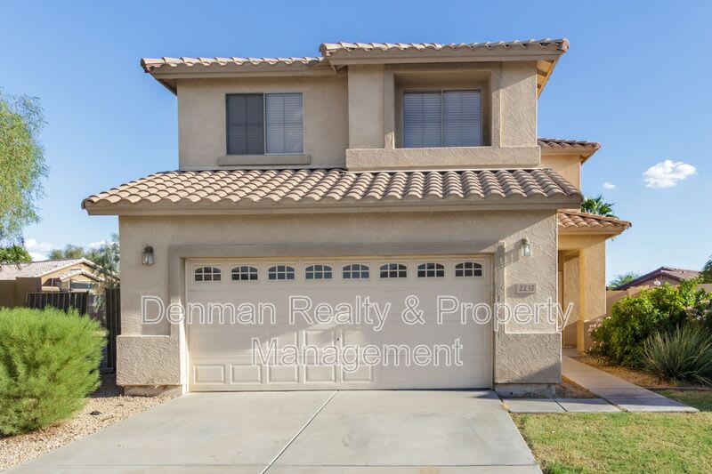 2237 S. 63rd. Lane – photo 1
