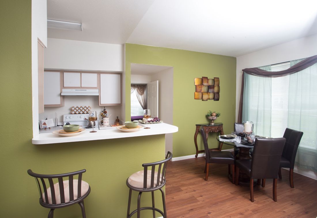Reata Apartments – photo 2