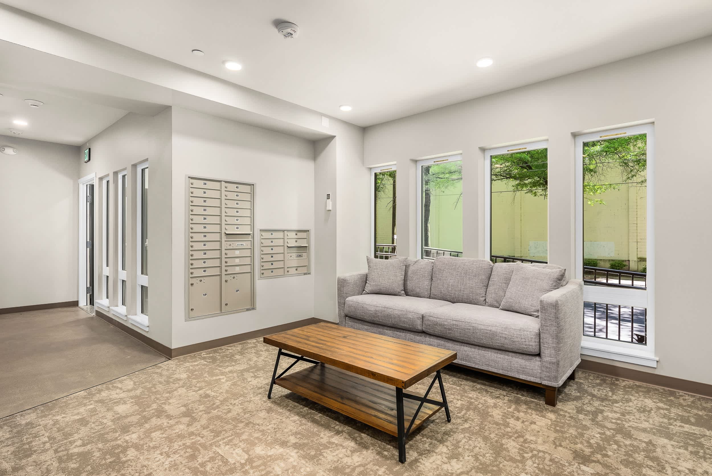 4029 Rainier – photo 2