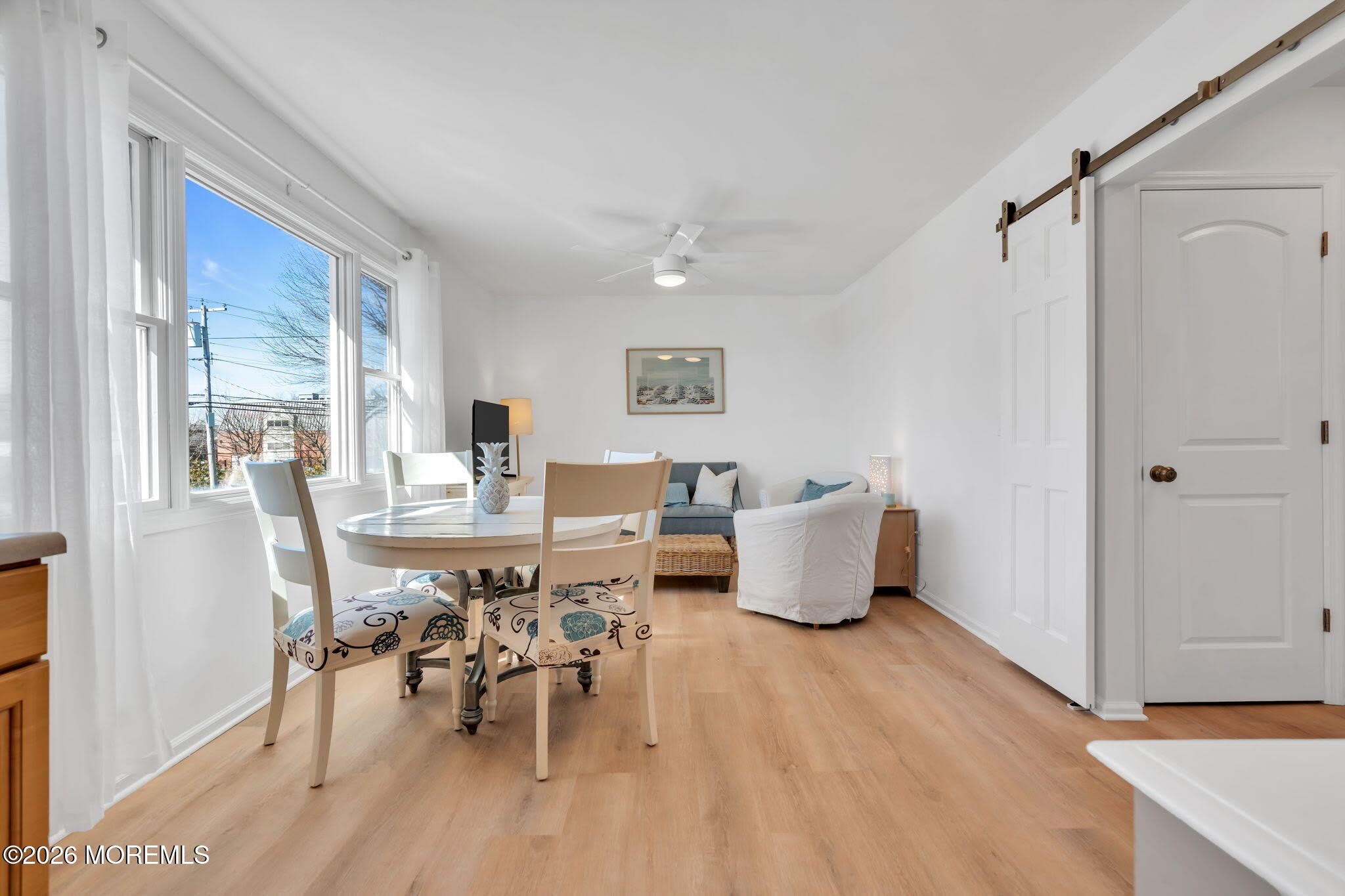548 Washington Boulevard – photo 4