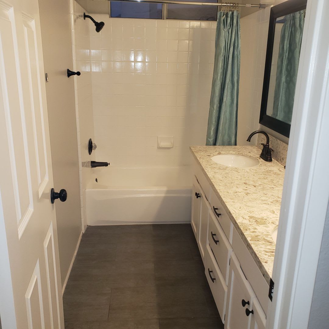 Awesome Pool Home South Corona 4 Bedroom 3 Bathroom – photo 5