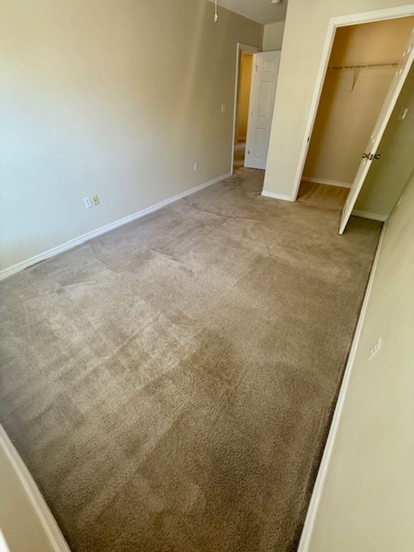 Crestview Townhouse – photo 2