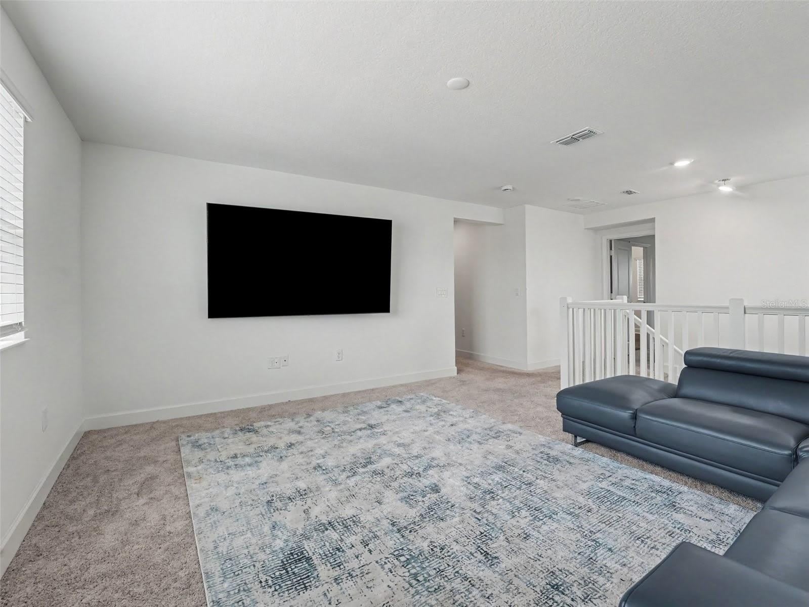 905 OVERPOOL Avenue – photo 5