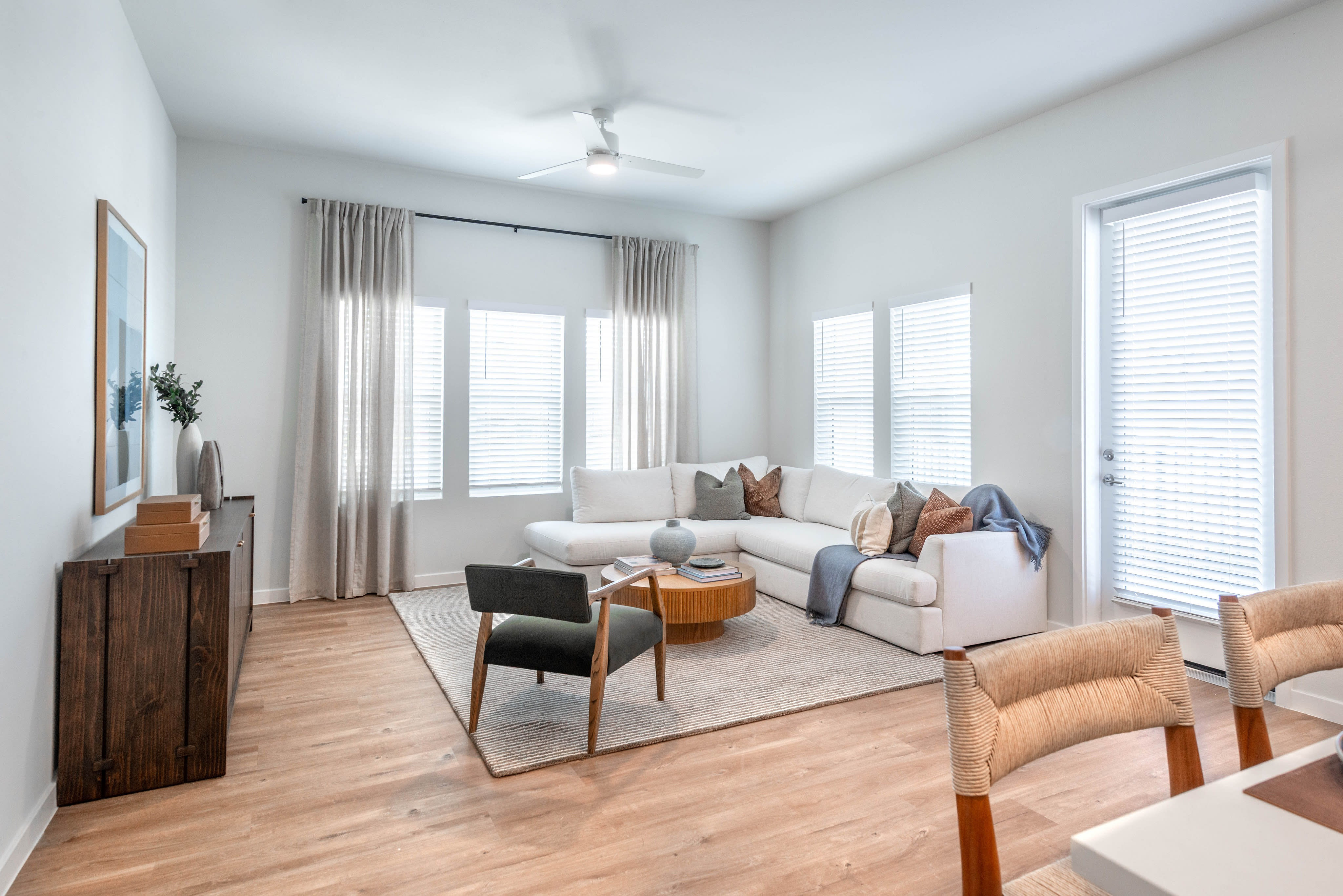 Lantower Bayside – photo 1