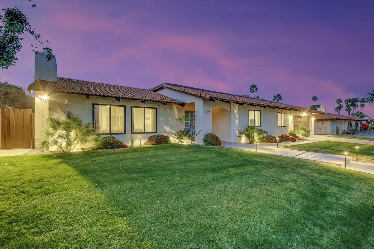 2230 Tamarisk Road – photo 3
