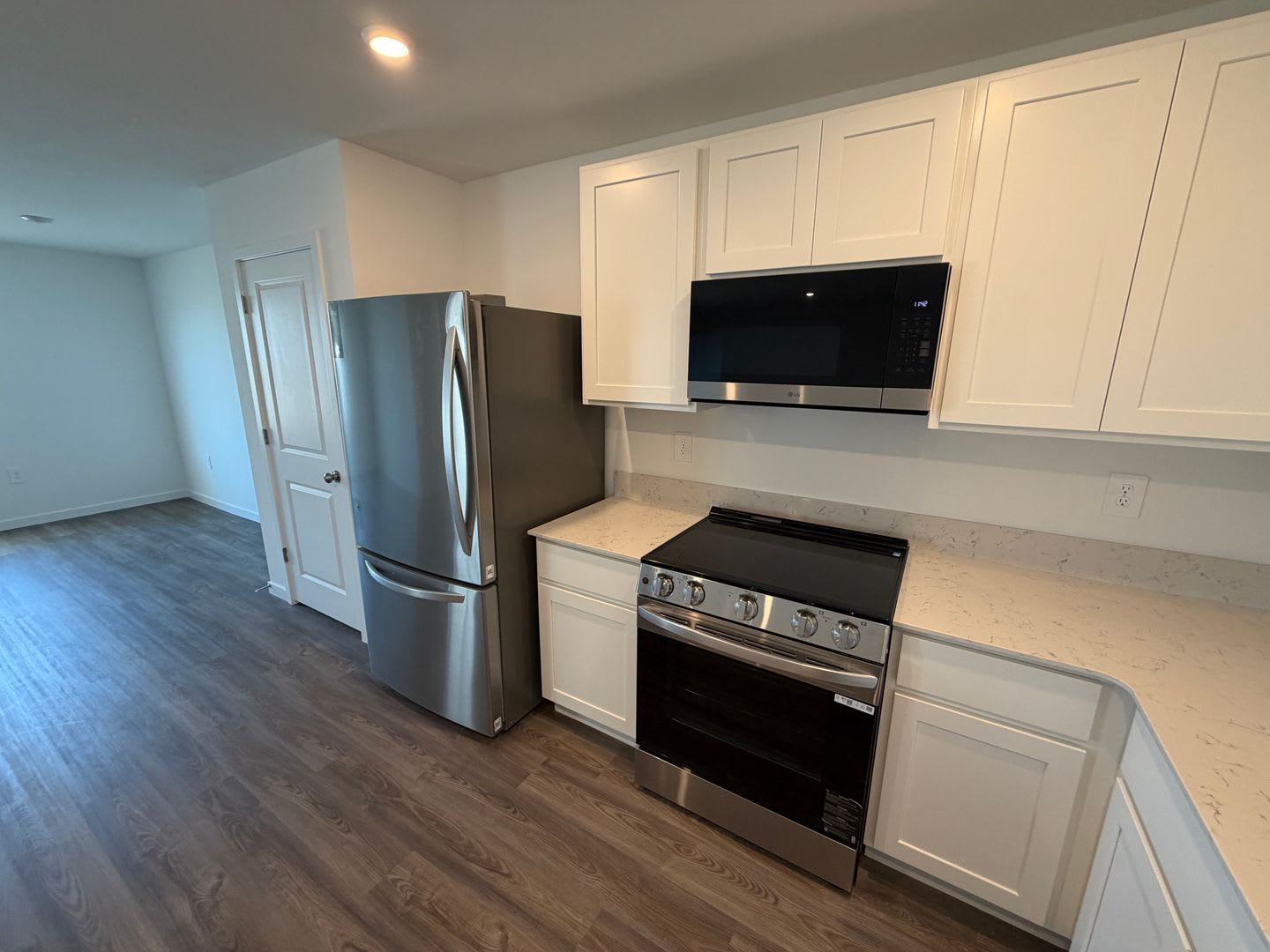 Newly Built 4 Bedroom 2 Bath in Coolidge – photo 5