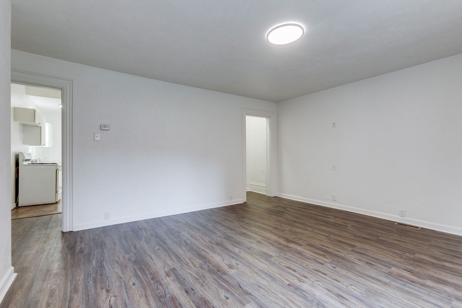 Check out this renovated 2 bed with central a/c in the heart of Allentown! – photo 4