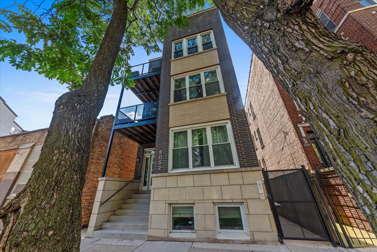 2052 North Campbell Avenue – photo 1
