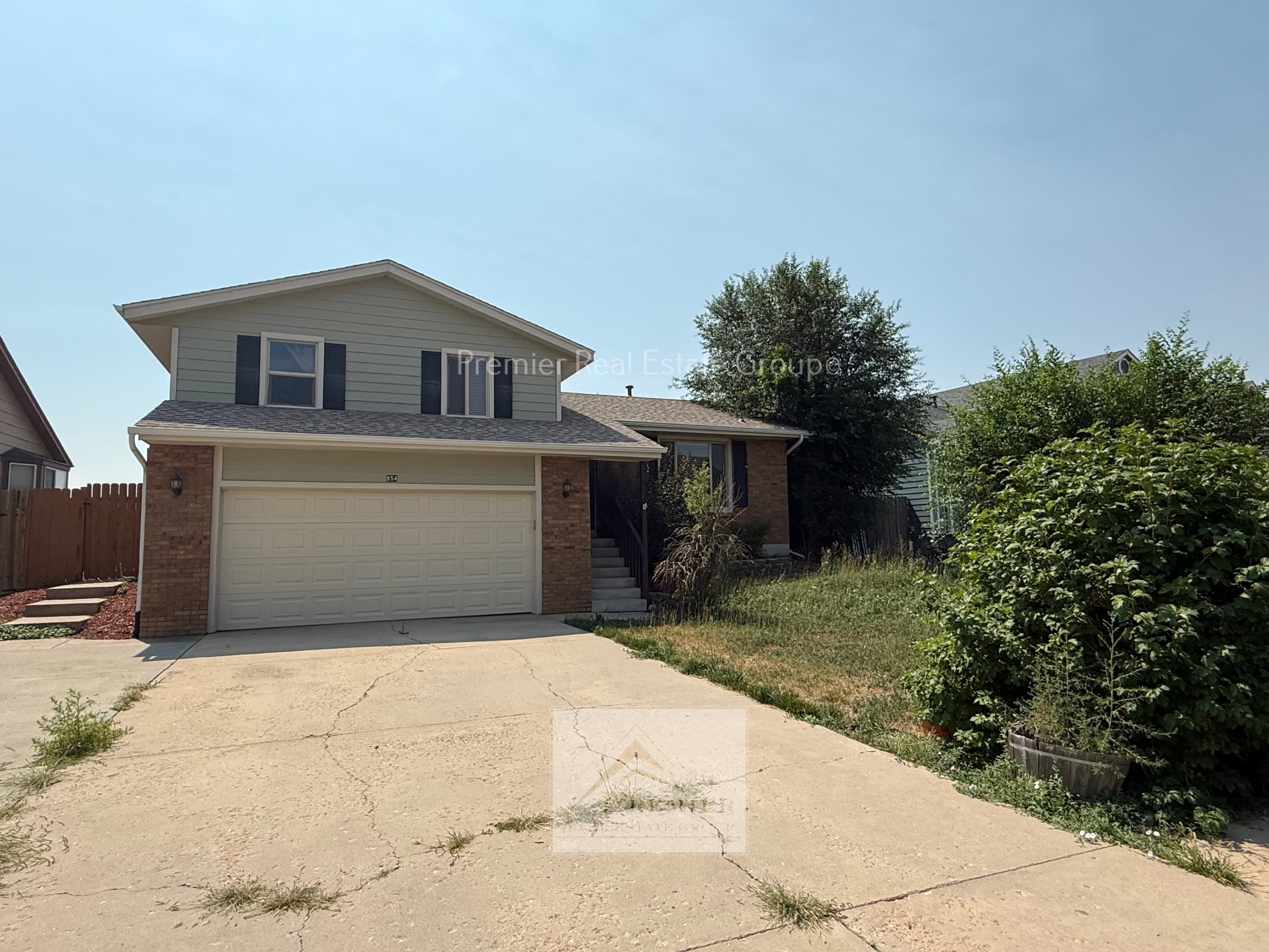 854 Daffodil Street – photo 2