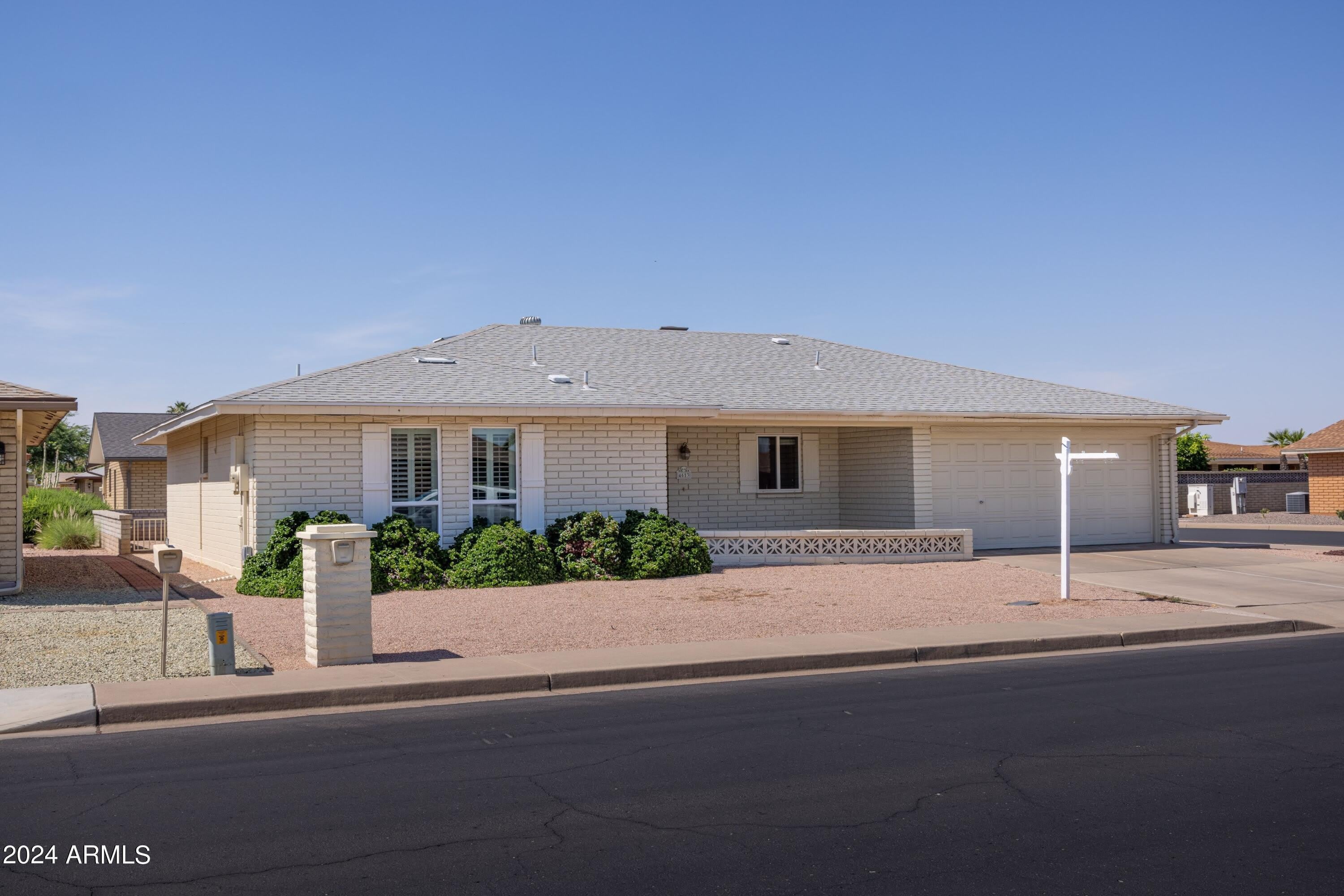 4613 E Escondido Avenue – photo 1