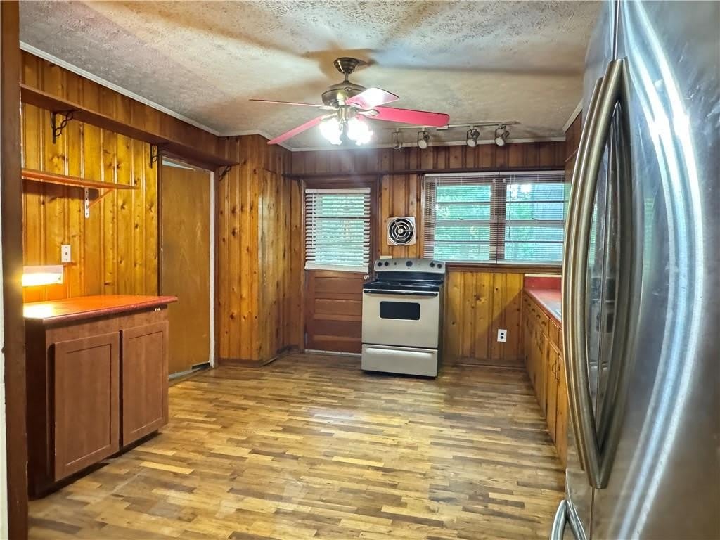 222 Pineview Drive – photo 5