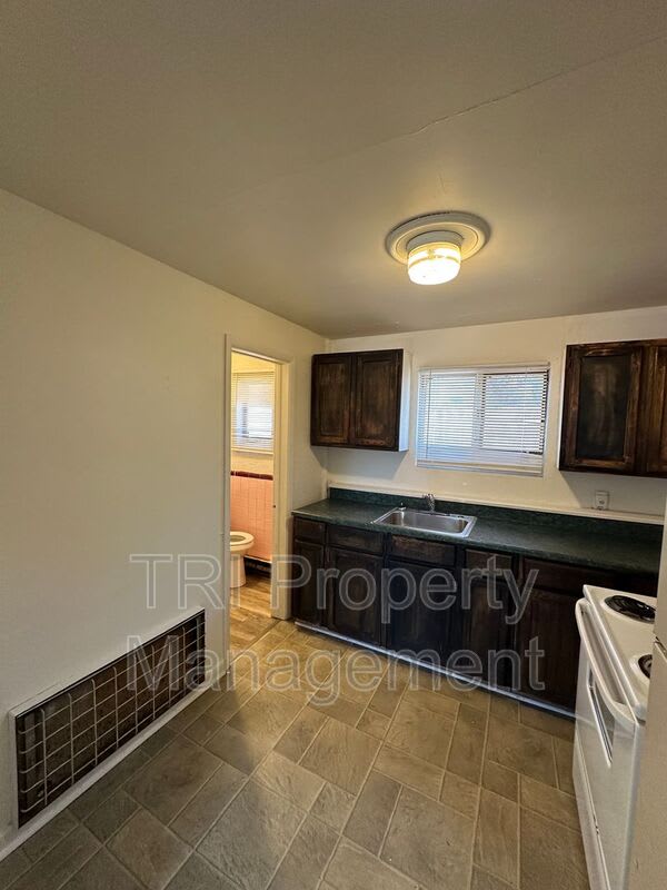816 22nd Street – photo 5
