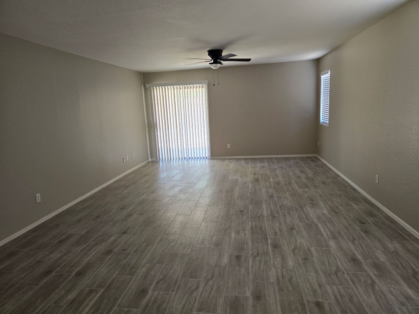 16228 W Custer Ln-Legacy Parc – photo 4