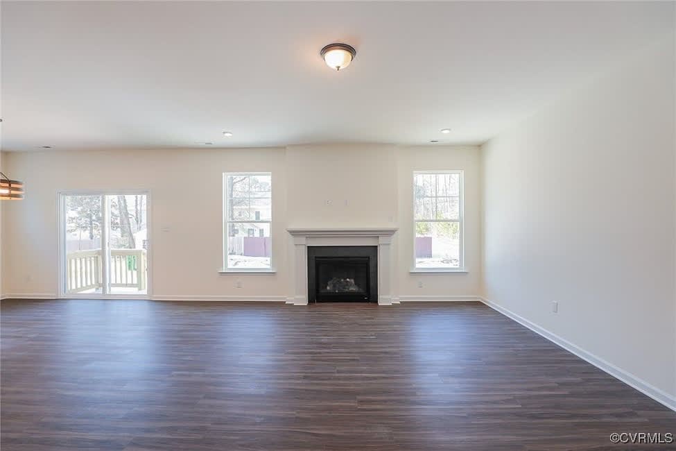 7712 Hawthorne Avenue – photo 4