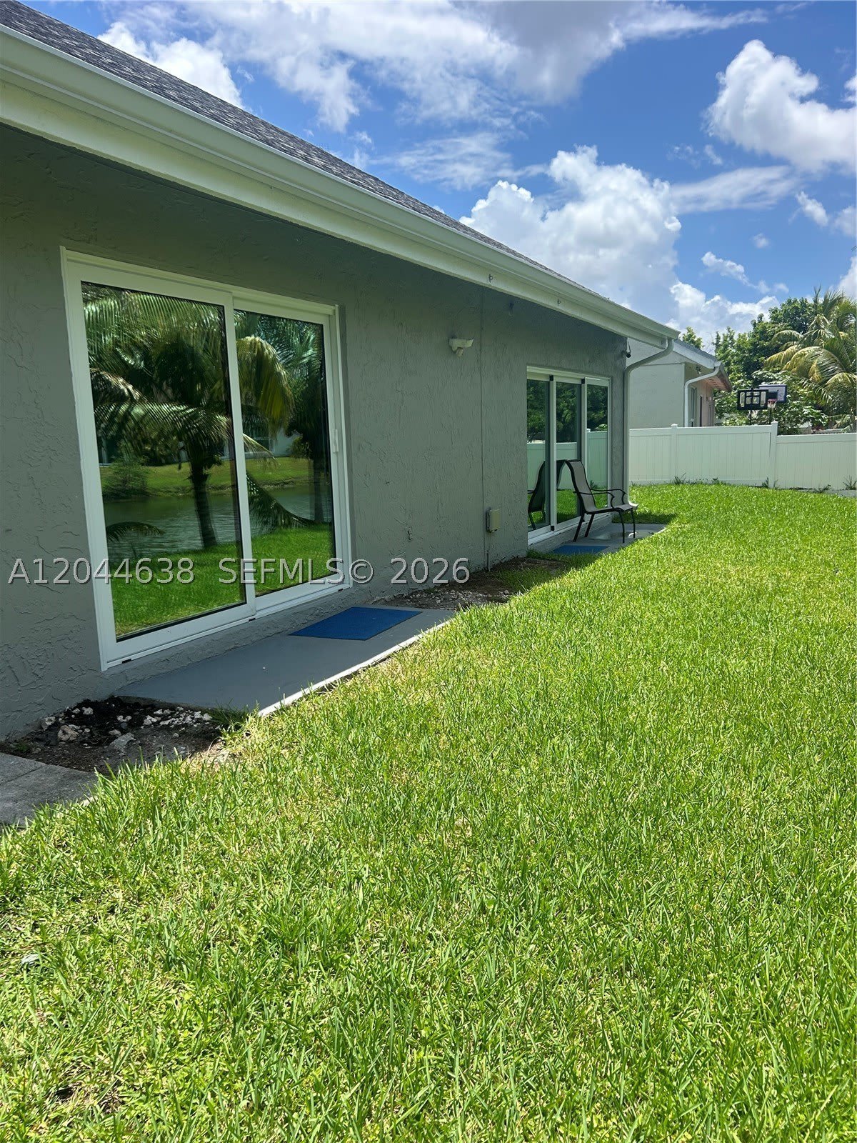 2730 Cypress Ave – photo 2