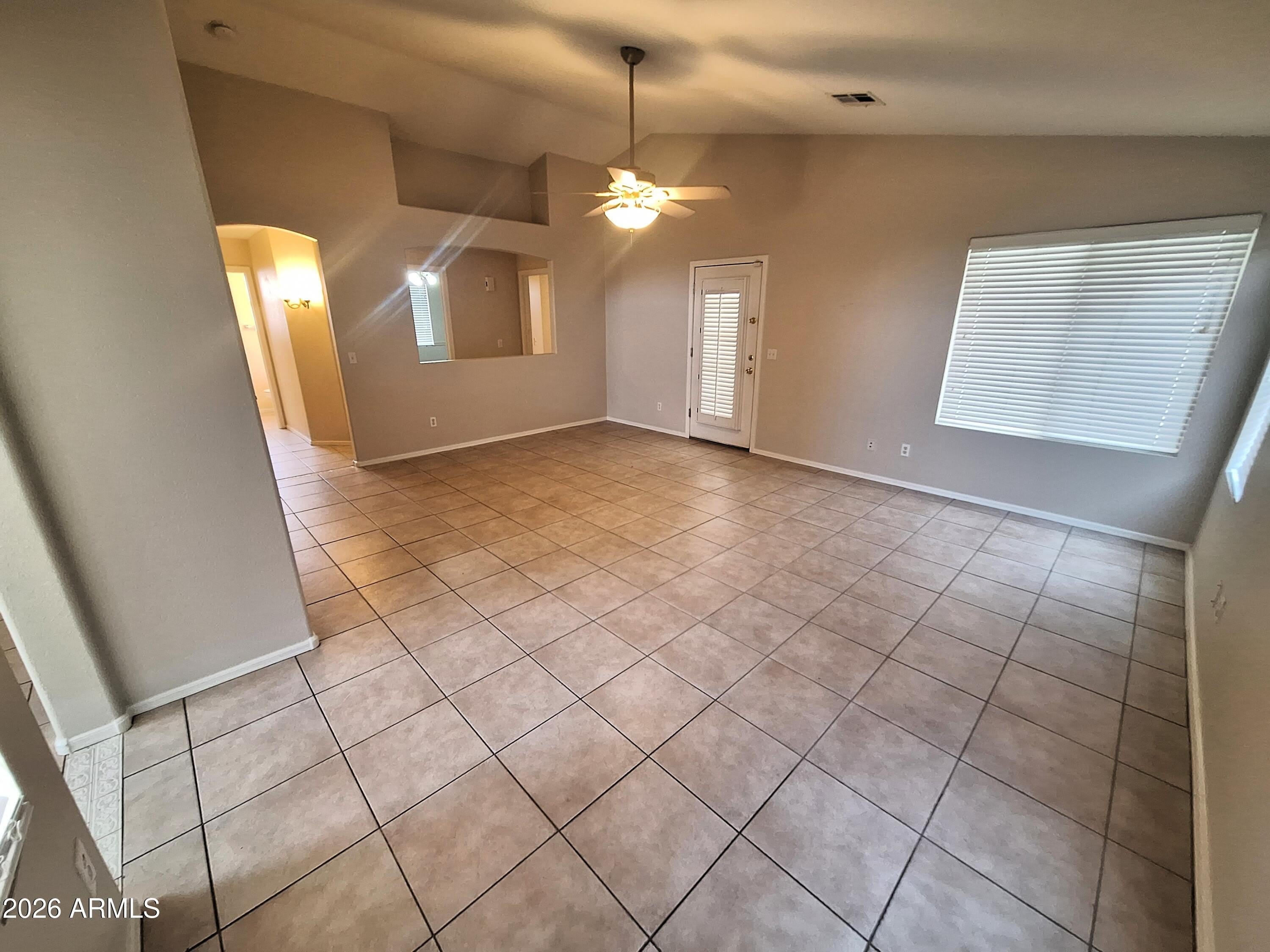 6728 E MELROSE Street – photo 4
